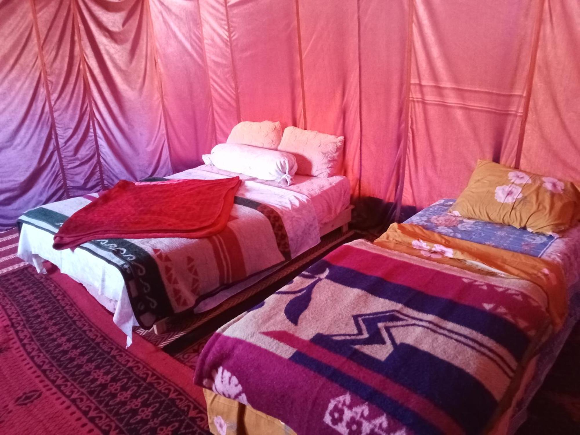 Отель Bivouac Cote-Iriki Foum Zguid Экстерьер фото